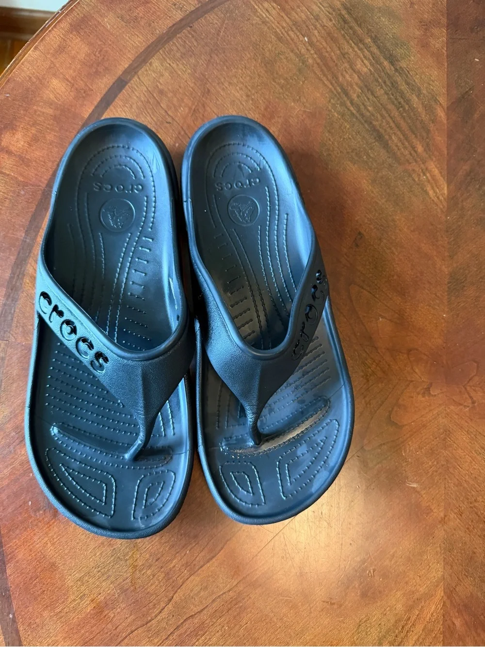 Crocs Baya Flip Flops Men’s Size 11 Black Sandals Casual Waterproof